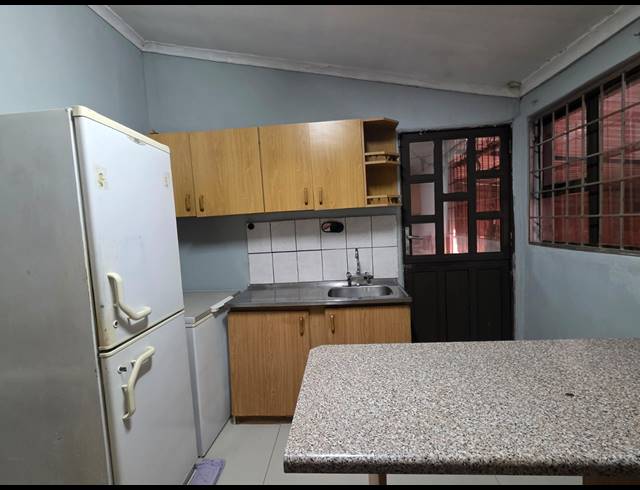 2 BEDROOM HOUSE FOR SALE IN NORTHDALE